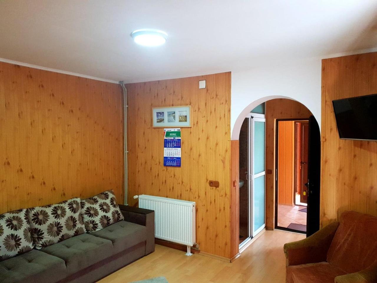 Pensiunea Valea Negrasului Trăisteni 외부 사진